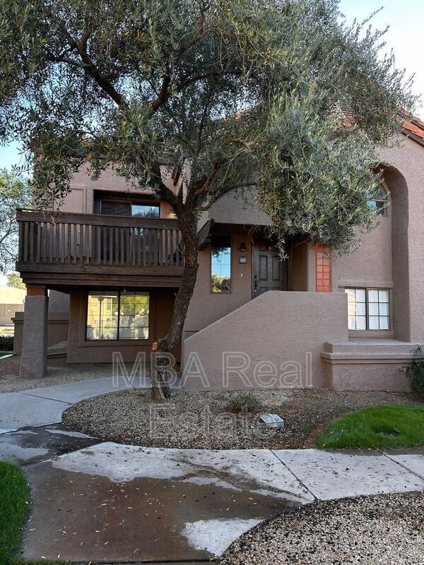 Building Photo - 700 E Mesquite Cir Unit Q220