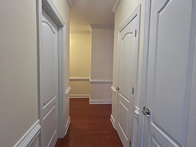 Photo - 212 Fountainhead Ln