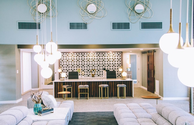 Photo - Skyline at Barton Creek