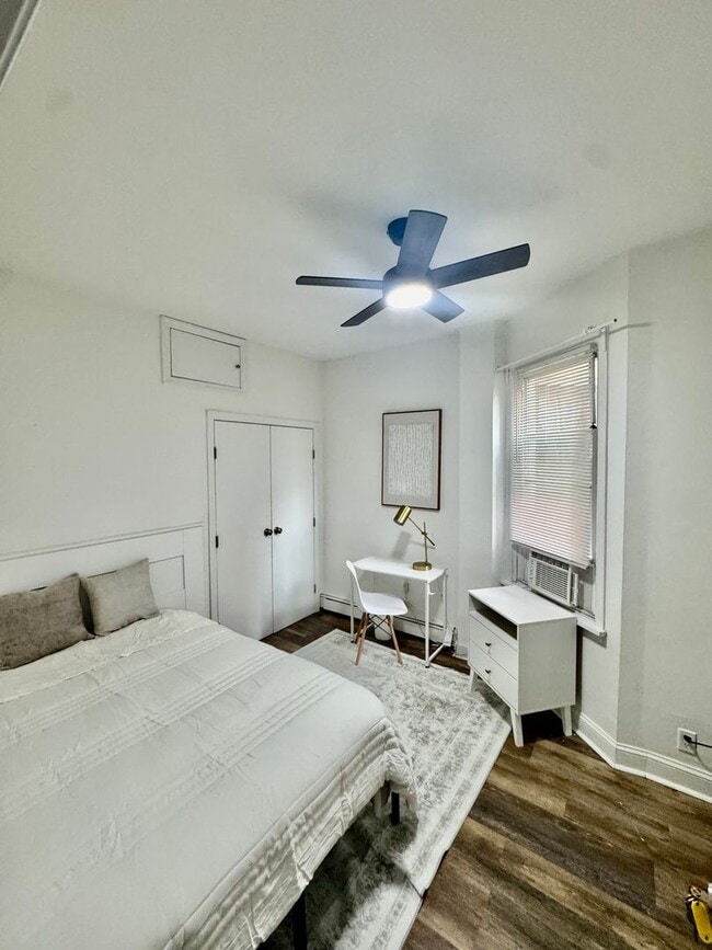 Photo - 2428 Cambreleng Ave Unit 2