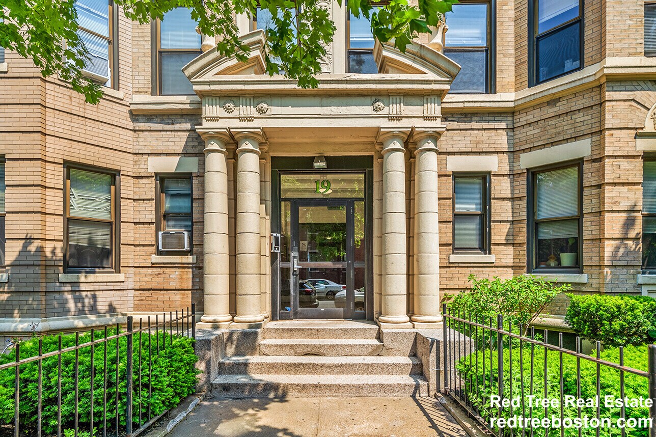 Photo - 19 Peterborough St Unidad 4 Rental
