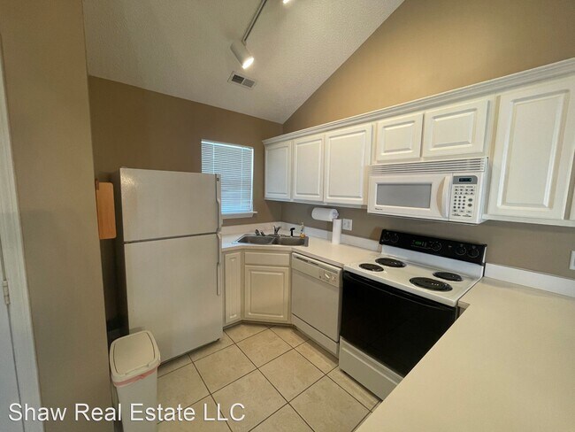 Photo - 2 br, 2 bath House - 3735 Merestone Drive
