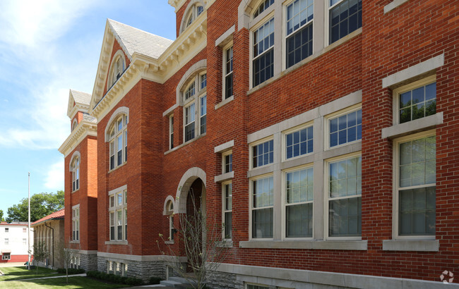 Building Photo - Windsor Flats Rehab Rental