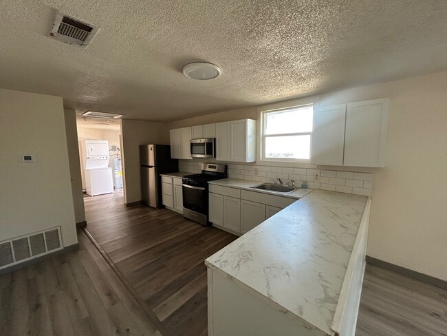 Photo - Updated 2 Bedroom Cottage
