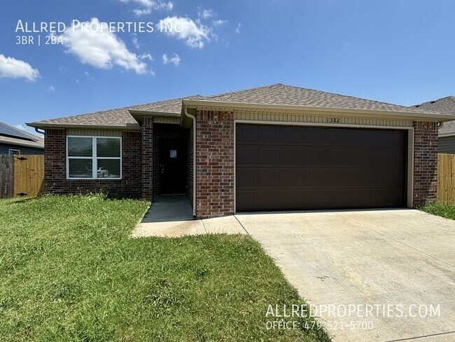 Building Photo - 1382 S Scissortail Ln