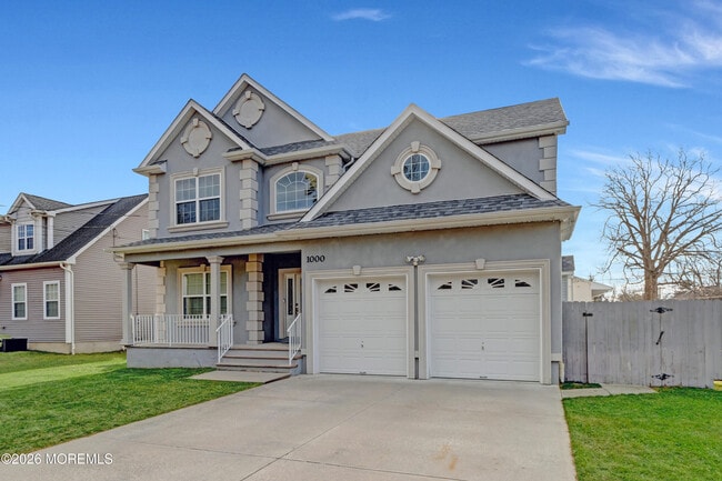 Photo - 1000 Eighth Ave