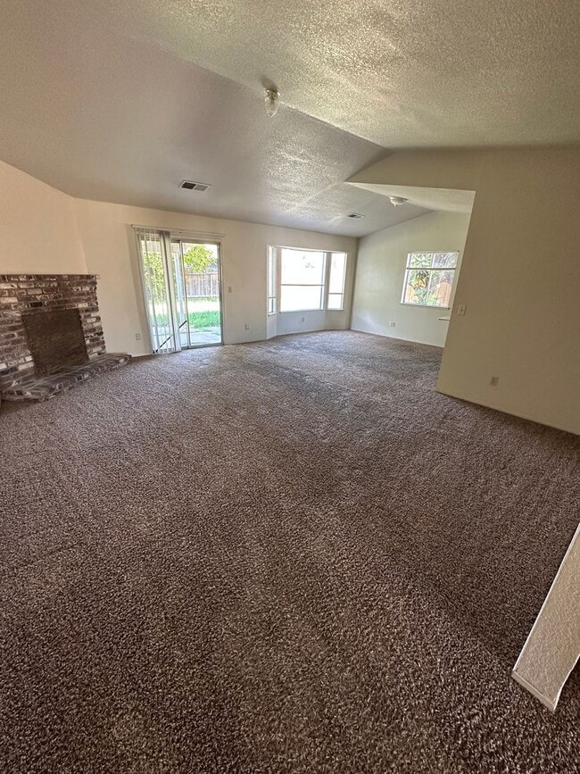 Photo - 3 bedroom 2 bath home for rent