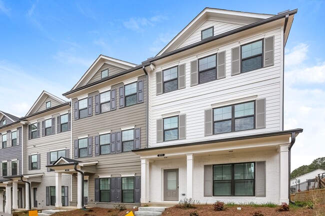 Building Photo - 811 Calvin Pk Dr Rental