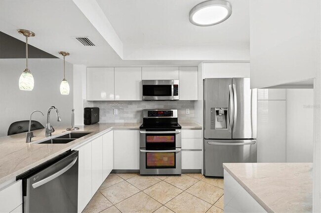 Photo - 9604 Cortez Rd W Unit 134