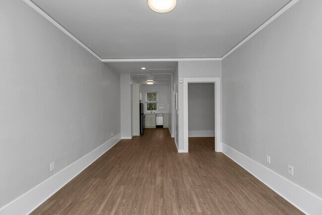 Photo - 655 Stockton