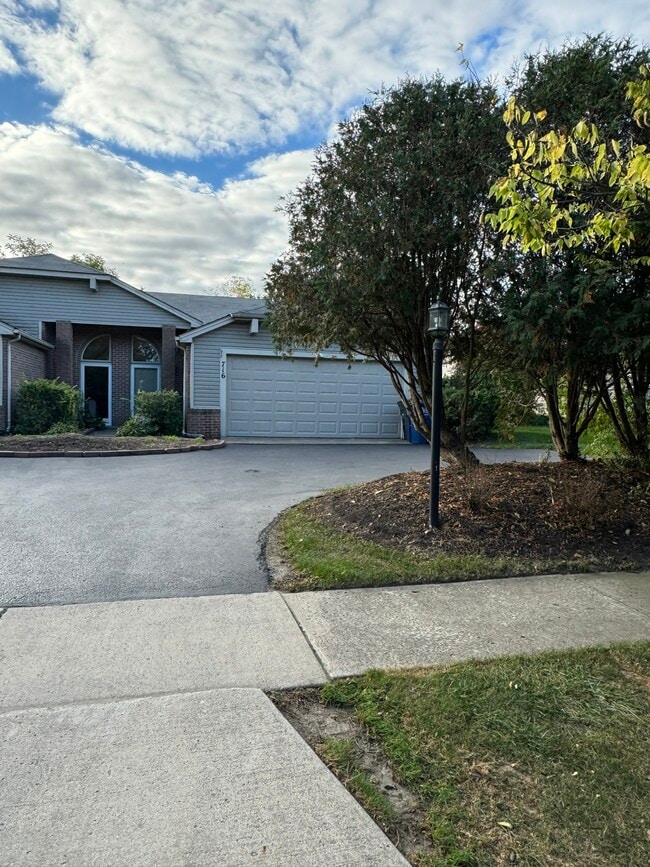 Photo - 716 Hilltop Ln Unit 716