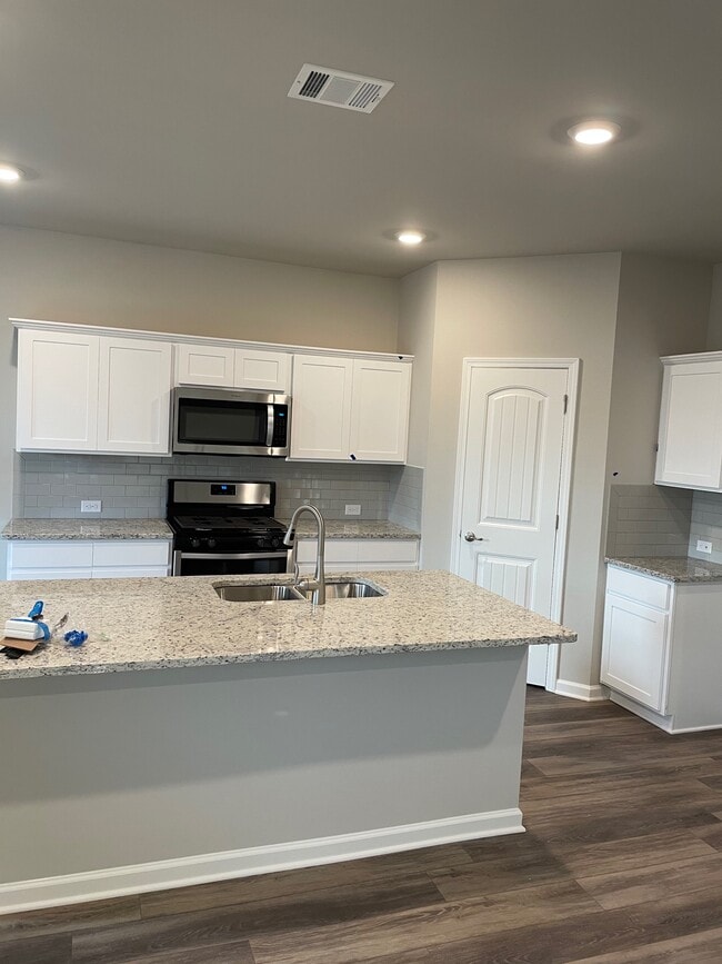 Photo - 34256 Garnet Lake Dr