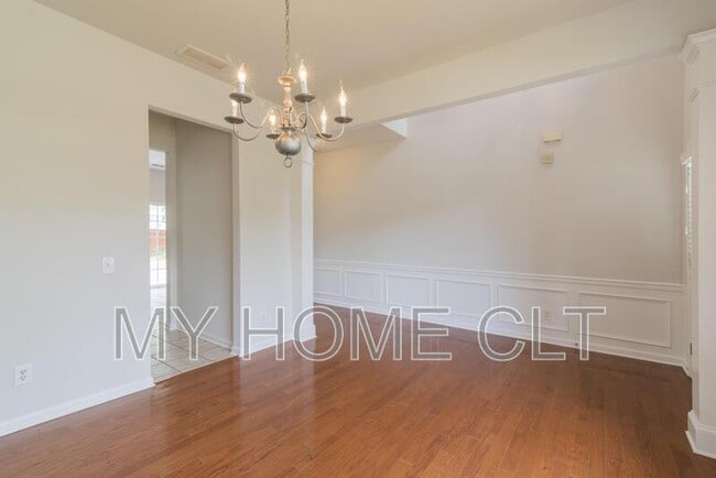 Photo - 2108 Arbor Vista Dr