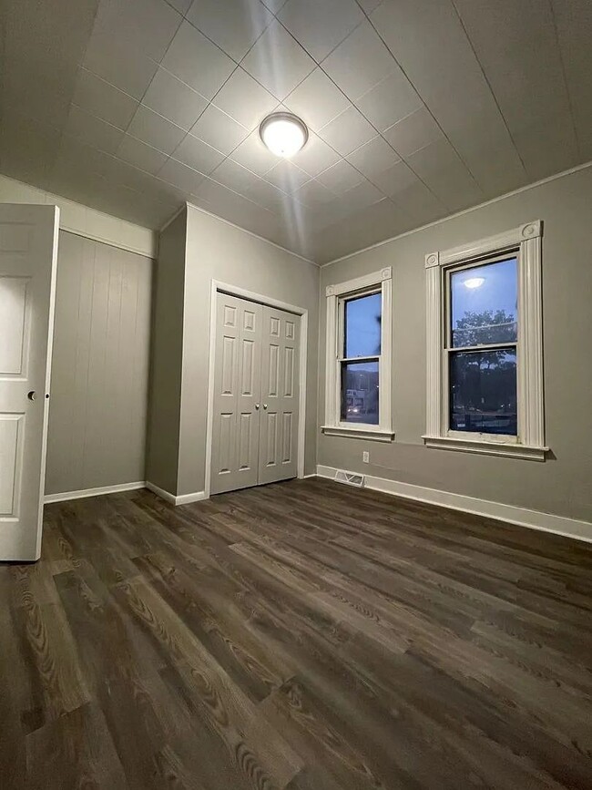 Photo - Charming 5 Bedroom Home for Rent!