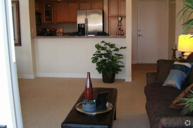 Building Photo - 15377 Maturin Dr Rental