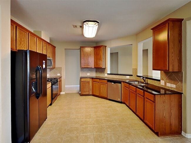 Photo - 633 Rocky Hollow Ln