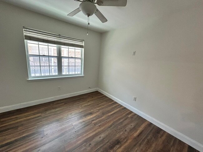 Photo - 115 Country Club Dr Unit 115
