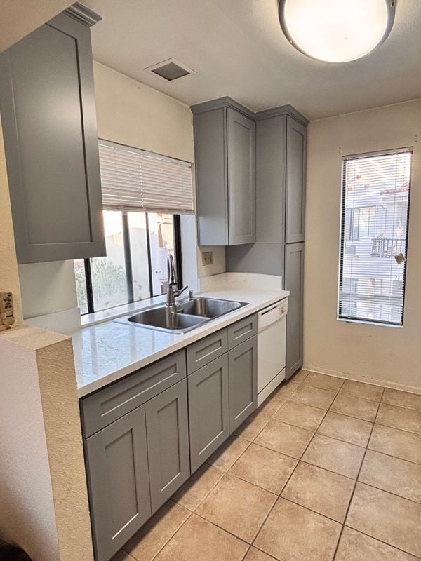 Photo - 8435 Westmore Rd Unidad 88