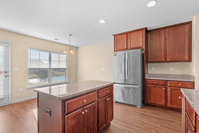 Photo - 1140 Boleybeg Dr