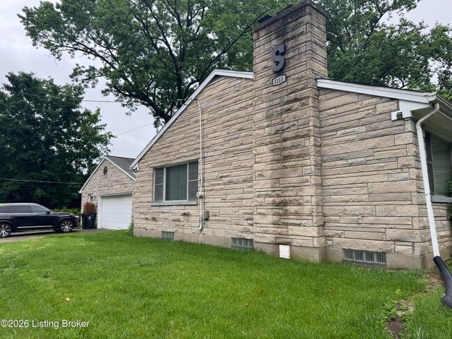Photo - 1113 Southwestern Pkwy