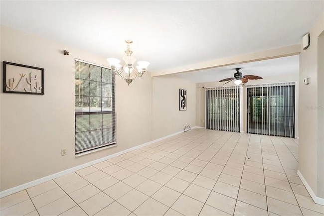 Photo - 911 SW 57 Terrace