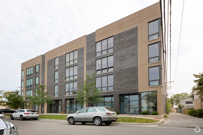 Building Photo - 2409 W Berenice Ave Unit 401 Rental