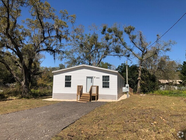 Building Photo - 3/2 Brooksville Available Now ! Rental