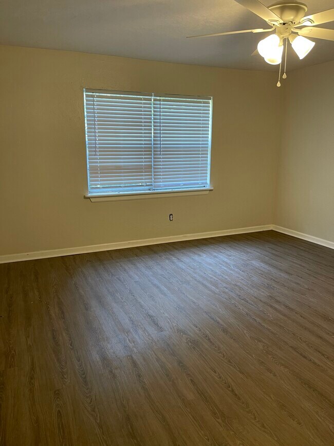 Photo - 4199 Brewster Rd