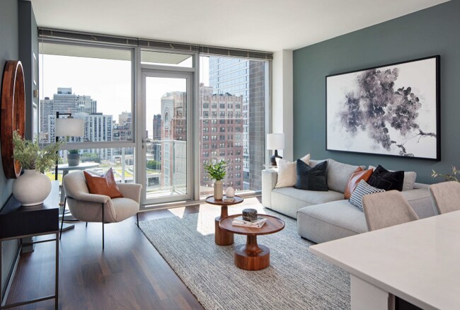 Building Photo - 1245 N Wells St Rental