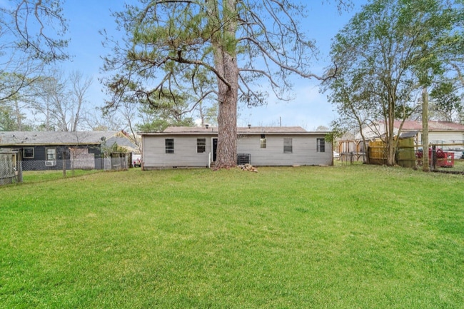 Building Photo - 2658 Brookwood Dr Rental