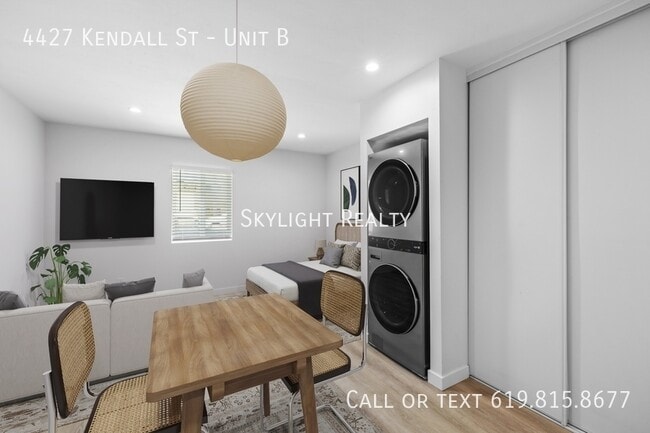 Photo - 4427 Kendall St Unidad B