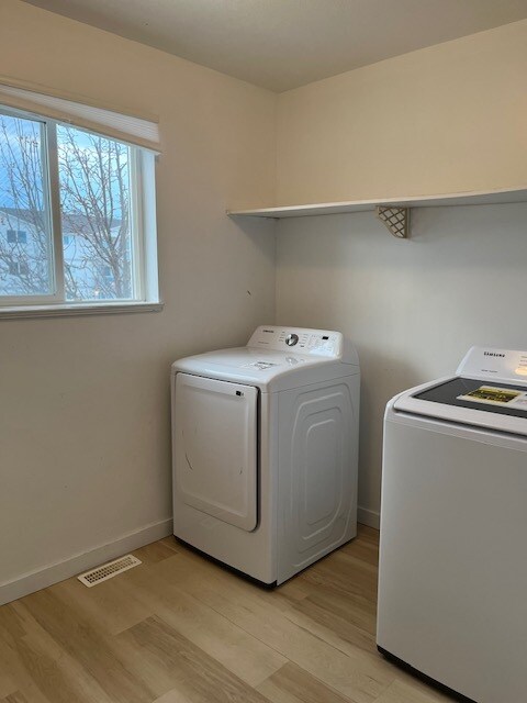 Photo - 9019-386 86 St