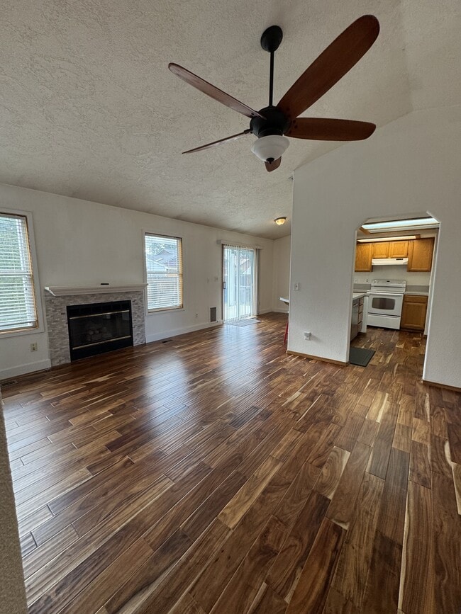 Photo - 426 W Arizona Ln