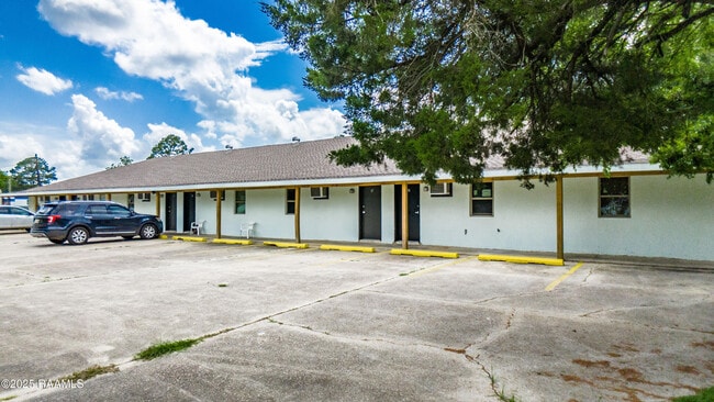 Photo - 314 Deare St Unit 27