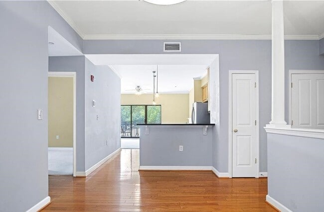 Photo - PORT WARWICK