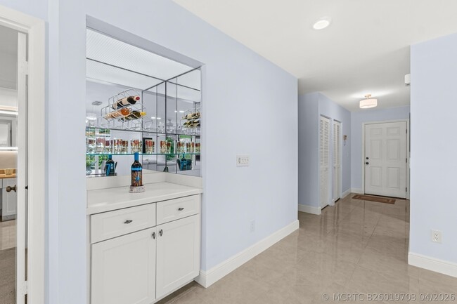 5 Westgate Ln Unit B