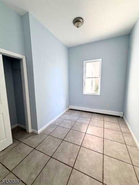 Photo - 410 1st Ave