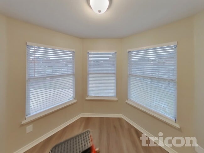 Photo - 2033 Oak Bend Ln