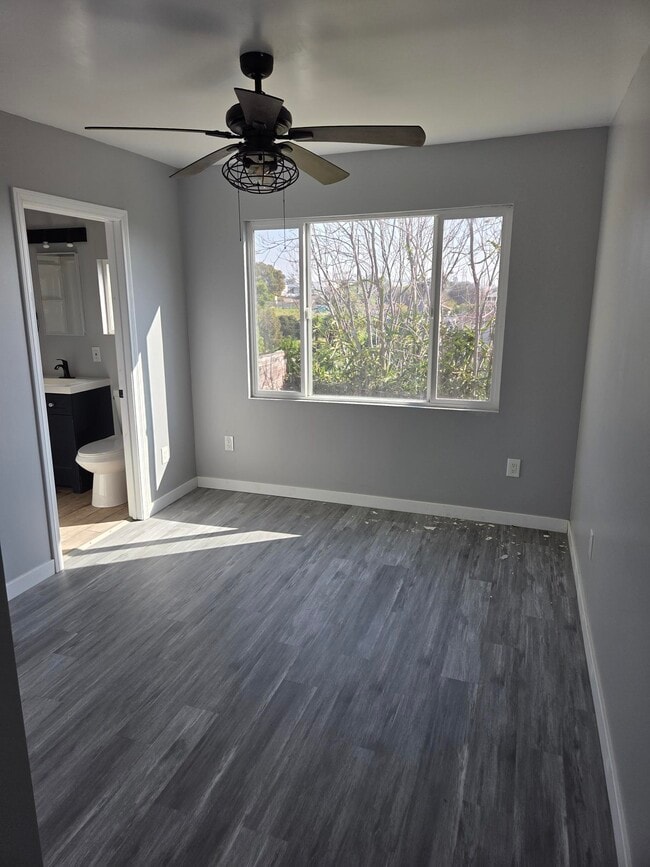 Photo - 4010 1/2 Rockwood St Unit 4010 and half Rockwood