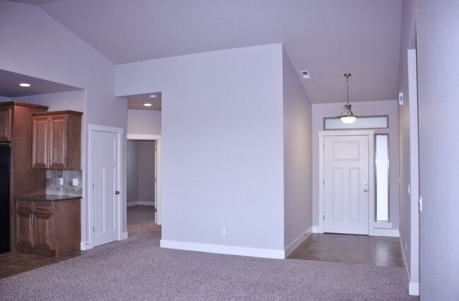 Photo - 568 Punkie Ln