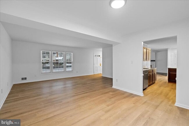 Photo - 8608 Greeley Blvd