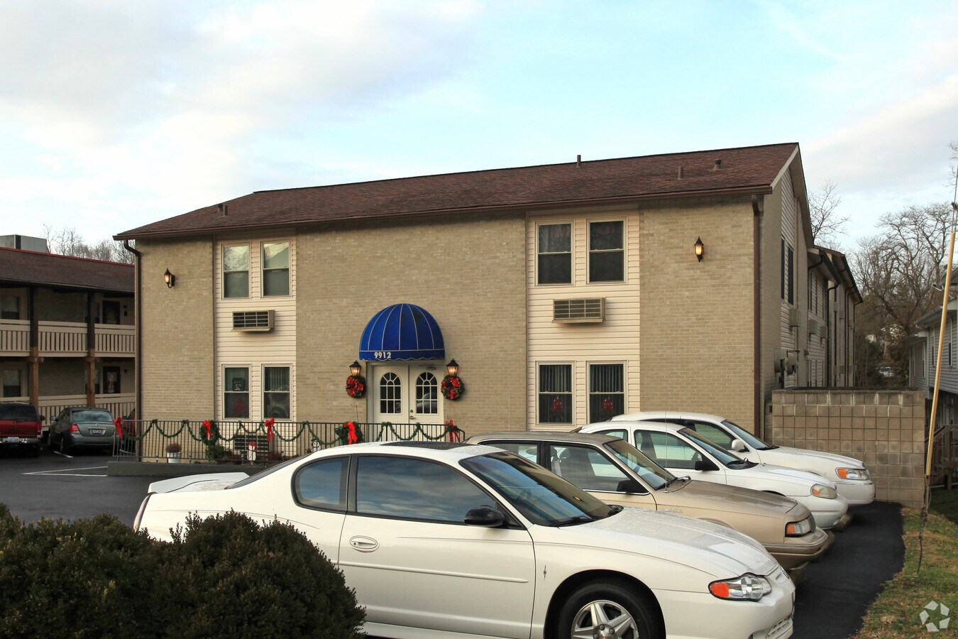 Photo - Devex Apartments 62+