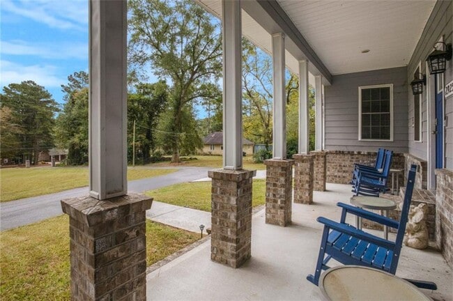 Photo - 2925 Dodson Dr