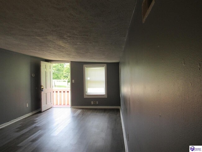 Photo - 3640 Flaherty Rd Unit Apt #8