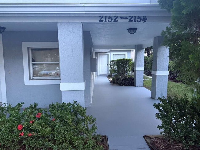 Building Photo - 2-Bed /1 Bath in North Miami Beach Unit 2154 NE 168 St Rental