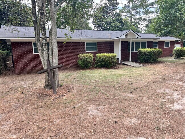 Photo - 390 Old Evans Rd House
