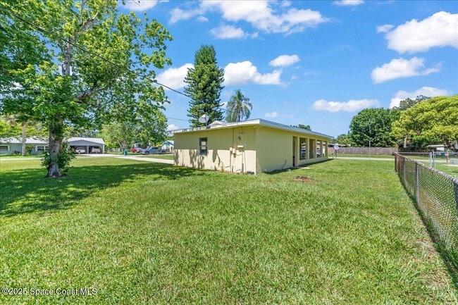 Photo - 1729 Trimble Rd