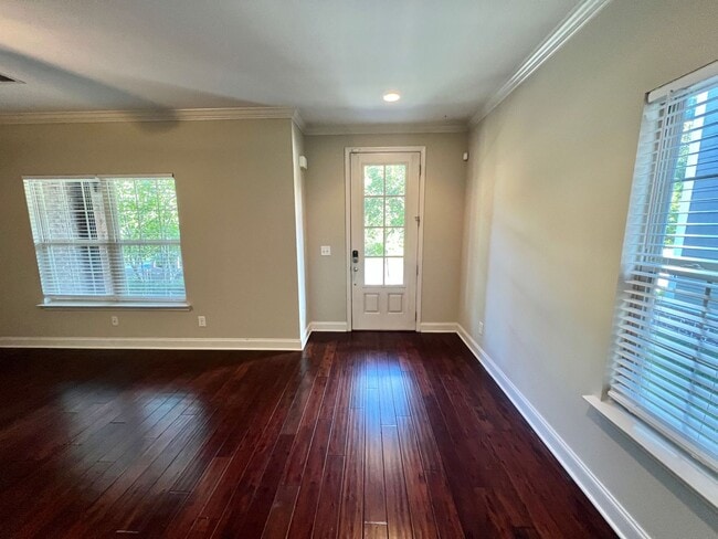 Photo - 3 Bed, 2.5 Bath Townhome 1 Mile from Downtown Franklin