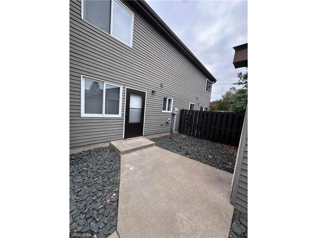 333 Odanah Ave Unit 4C