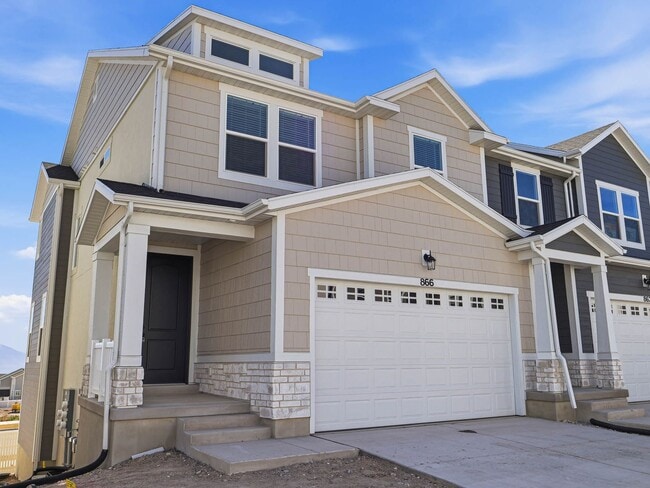 Building Photo - RES_VANDERWATT_866 Unit RES_VANDERWATT_866_UPSTAIRS